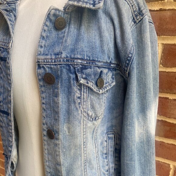 American Eagle Distressed Jean Jacket Size XL - Picture 2 of 15
